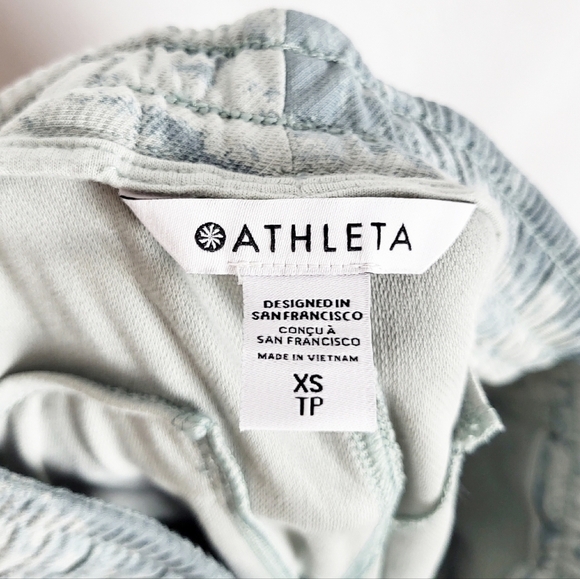 ATHLETA Farallon Jogger in Fog Camo Coast Grey NWT - Picture 5 of 7